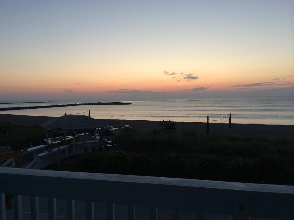 Rhumcay Beach Resort And Grille Fort Pierce Bagian luar foto