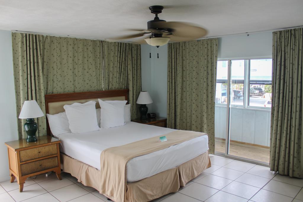 Rhumcay Beach Resort And Grille Fort Pierce Bagian luar foto