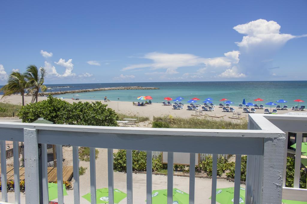 Rhumcay Beach Resort And Grille Fort Pierce Bagian luar foto