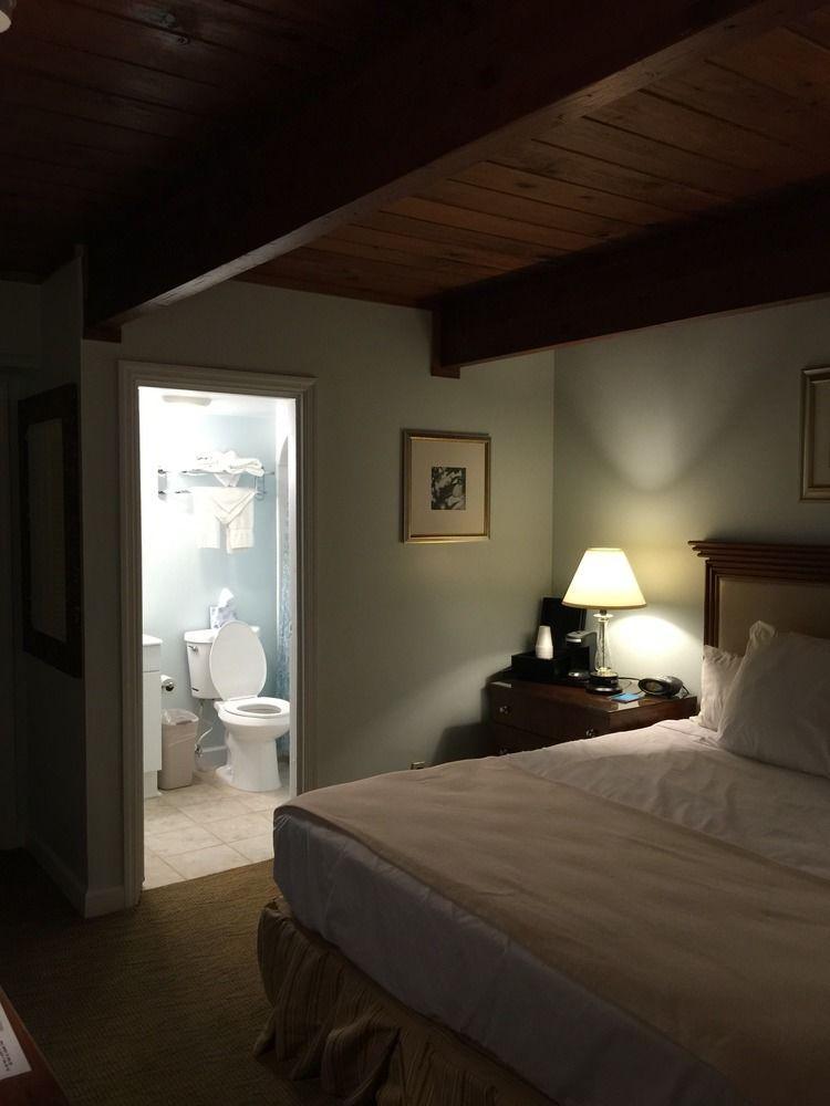 Rhumcay Beach Resort And Grille Fort Pierce Bagian luar foto