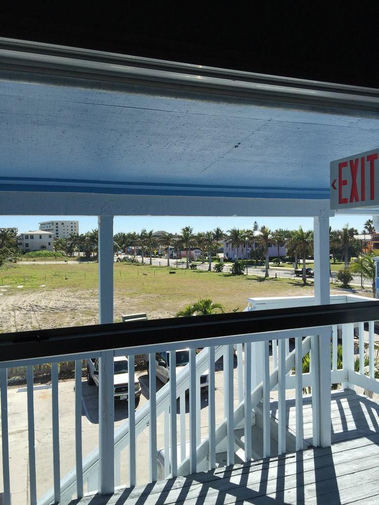 Rhumcay Beach Resort And Grille Fort Pierce Bagian luar foto