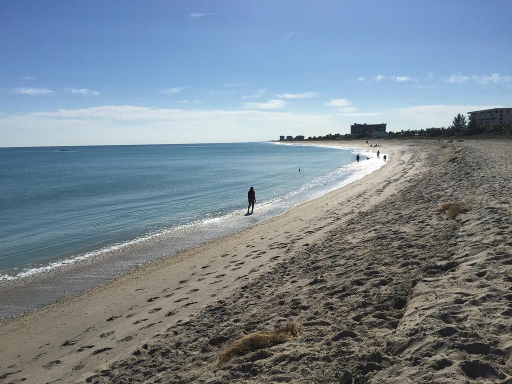 Rhumcay Beach Resort And Grille Fort Pierce Bagian luar foto